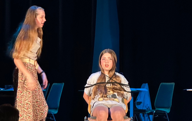 Umjubelte Aufführung unserer Theater AG