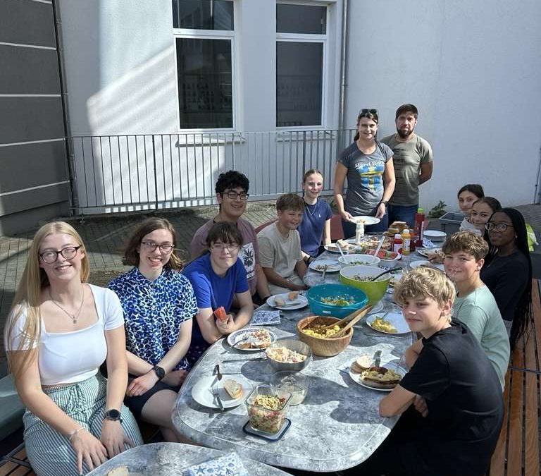 Grillfest der Schulsanitäter – Gemeinsam statt Einsatzstress