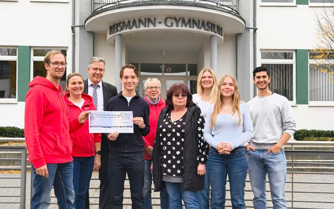 Übergabe des Sponsorengeldes vom Sporttag 2025