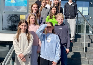 Reismann-Gymnasium glänzt bei den Kreismeisterschaften im Schwimmen