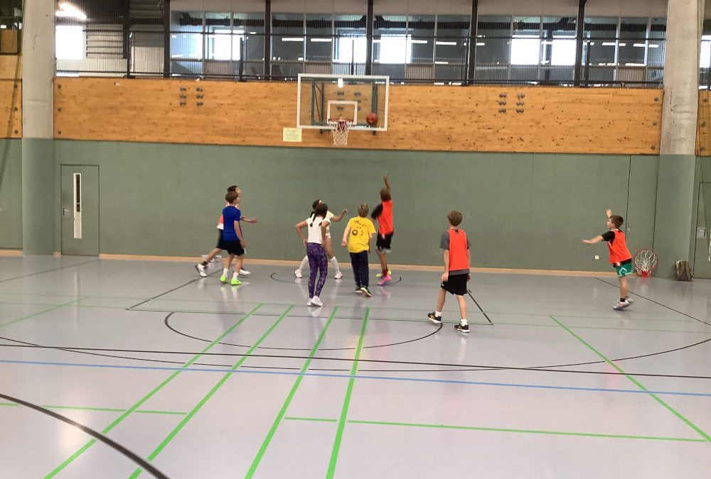 Gemeinsam in Bewegung: Grundschulsportfest an der Lise Meitner Realschule